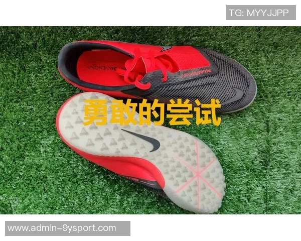 舒适无忧不磨脚的足球鞋让你尽情驰骋绿茵场上